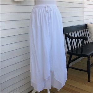 Layered White Kerchief White Maxi Skirt